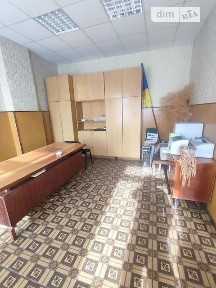 Здається комерційне приміщення на вул. Центральна 61, площа 20.7 кв. м • ID 34772333