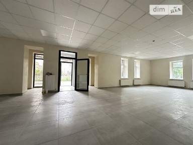 Здається комерційне приміщення на вул. Стельмаха, площа 380 кв. м • ID 34410152
