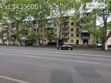 Нове Фасадне Приміщення на Сегедській / Армійській