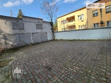 вулиця Іштвана Лаудона, район Центр, Ужгород, вул. Іштвана Лаудона 10, площа 1030 кв. м • ID 34252299