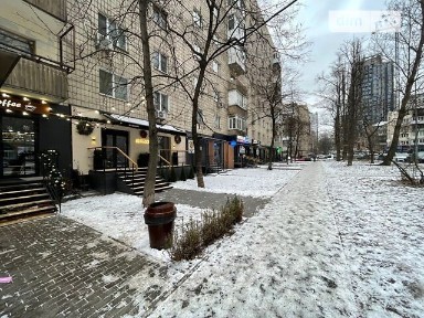 Здається комерційне приміщення на вул. Василя Тютюнника 56, площа 37 кв. м • ID 33964115