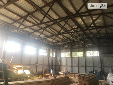 Здається комерційне приміщення на вул. Центральна, площа 292.6 кв. м • ID 33911477