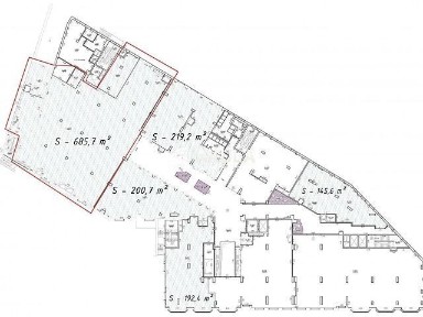 Оренда торгової площі, магазин, 685,7 м², Поділ