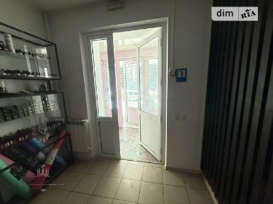 Здається комерційне приміщення на вул. Келецька, площа 46.5 кв. м • ID 33877116