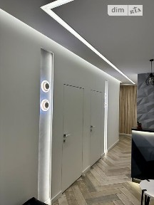 Здається комерційне приміщення на вул. Мирослава Мисли, площа 74.3 кв. м • ID 33787664