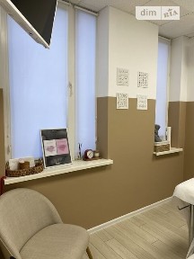 Здається комерційне приміщення на вул. Регенераторна 4 корпус 7, площа 80 кв. м • ID 33732085