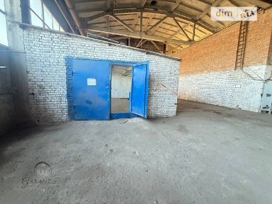 Здається комерційне приміщення на вул. Левка Лук'яненка, площа 1600 кв. м • ID 33675787