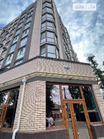 Здається комерційне приміщення на вул. Василя Стуса 64/68, площа 70.9 кв. м • ID 33470084