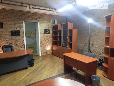 Здається комерційне приміщення на вул. Михайла Стельмаха 7/2, площа 125 кв. м • ID 33382293
