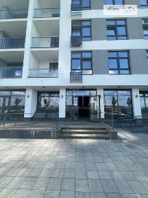 Здається комерційне приміщення на вул. Євгена Маланюка 101, площа 71 кв. м • ID 33354829
