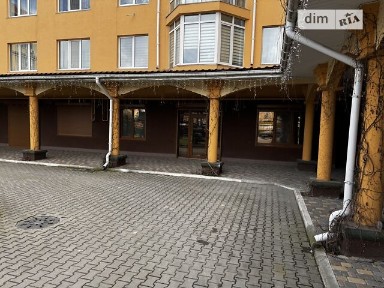 Здається комерційне приміщення на вул. Бишівська 1, площа 125.2 кв. м • ID 33027670
