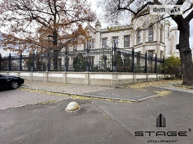 Здається комерційне приміщення на вул. Гоголя 2, площа 3672 кв. м • ID 33018130