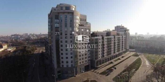 Продажа эксклюзивного пентхауса а ЖК 