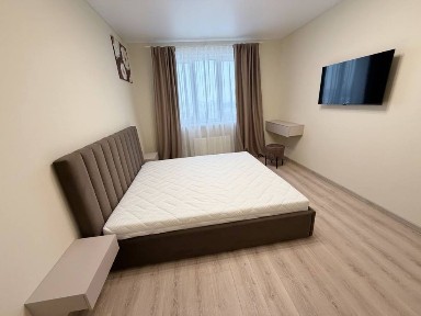 ЖК Голосіівський, метро Васильківська, оренда 3 кім., перша здача, світло є завжди