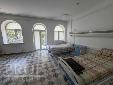БЕЗ% оренда будівлі під офіс клініку тощо (2500 м2)