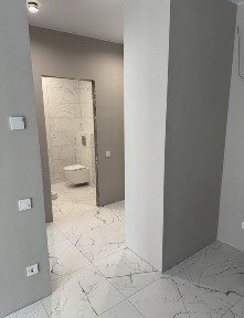 Продам шикарну квартиру за топ ціною. Заходь та живи !