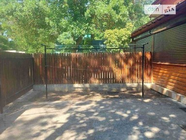 Продаж 2 поверхового будинку 187 кв. м, 6 кімнат, на вул. Дачна • ID 34643984