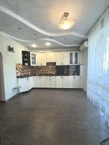 Продаж 2к квартири 44.5 кв. м на вул. Миколи Сингаївського 1К • ID 34642958