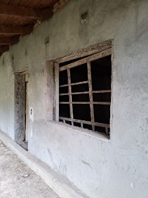 Берегово будинок маленький 40 кв. м, недобуд. ТОРГ.