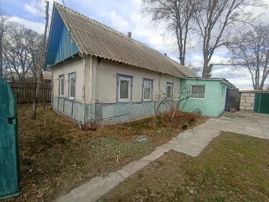 Продам будинок в селі Кухарі