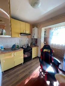 Продаж 2к квартири по вул. Коновальця