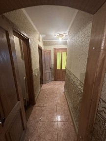 Продаж трикімнатної квартири