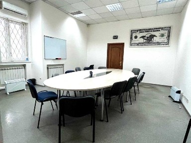 Сучасна переговорна 48м² біля метро Звіринецька/Дружби Народів
