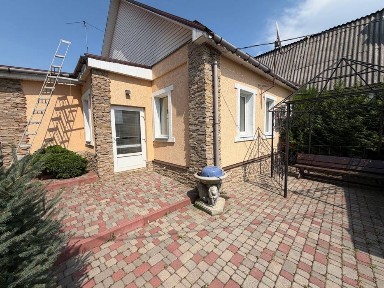Продам часть дома Высокий