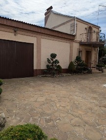 Продається добротний, житловий будинок в с. Струмівка