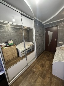 Продам 3-х кімнатну квартиру в Лиманівкі