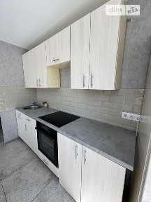 Рівненська вулиця, Луцьк, вул. Рівненська 5Б • ID 34645644