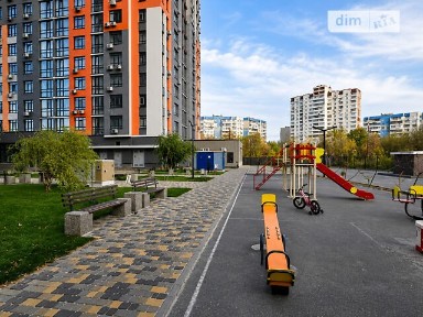 Миколи Гулака вулиця, 4, мікрорайон Пріорка, район Оболонський, Київ, вул. Миколи Гулака 4 • ID 34643059