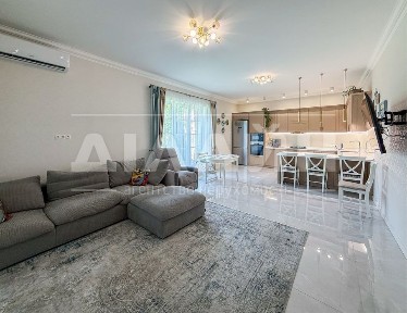 Продаж затишного 1 поверхового сімейного будинку | Бородинський | 164,7 м² | 5,64 сотки