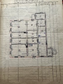 Продам 1/2 частину будинку неподалік від суду!