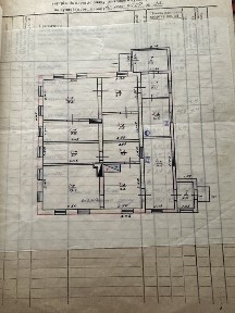 Продам 1/2 частину будинку неподалік від суду!