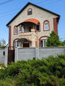 Будинок для сім'ї - заходь і живи Ya