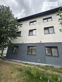Продаж 3 поверхового будинку з опаленням і ділянкою на 3.2 сотки, 183.6 кв. м, 3 кімнати, на вул. Перехід 18 • ID 34645070