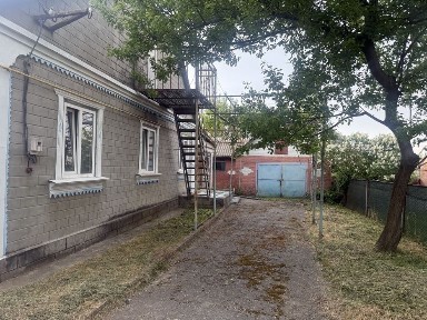 Житловий будинок в районі Вугринівки