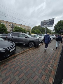 Оренда комерційного приміщення в с. Щасливе!