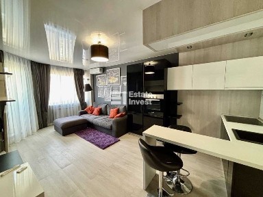 Продам 2 кімн. квартиру в ЖК Будинок з Ротондами по вул. Сухумська, 11