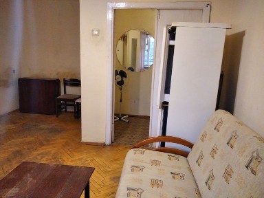 Київ, Юрія Литвинського вул., 84