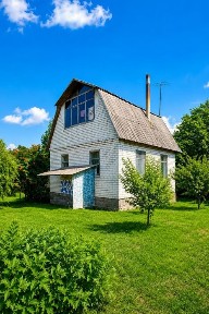 Дача біля річки. Лозівок. Будище