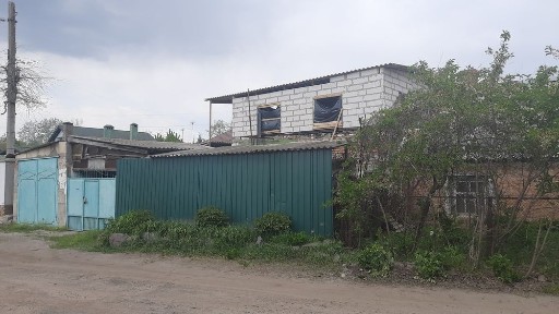 Продам будинок 52 м2 біля річки