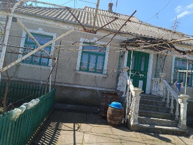 Продається затишний будинок у районі Скурта (смт Овідіополь)