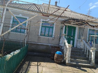 Продається затишний будинок у районі Скурта (смт Овідіополь)