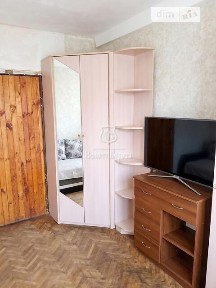 Академіка Доброхотова вулиця, район Святошинський, Київ, вул. Академіка Доброхотова 8 • ID 34256793