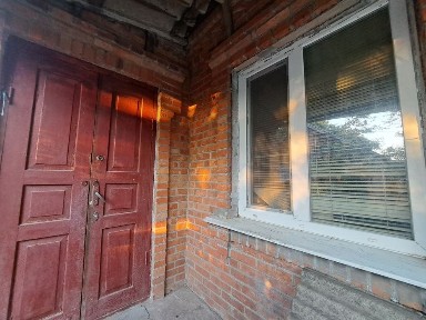Продам будинок поряд з Центральним Ринком
