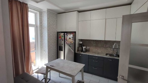 Продам 3 кімнатну квартиру на 3й станції Люстдорфської дороги