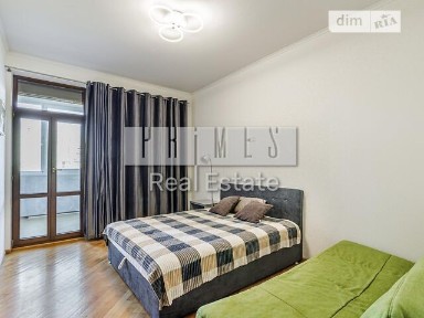 Продаж 3к квартири 105 кв. м на вул. Богдана Хмельницького 82 • ID 34647035