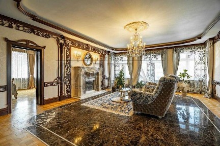 Пропонується просторий приватний будинок маєток в оренду в Іванковичах 800м2 70 соток землі з басейном та більярдом